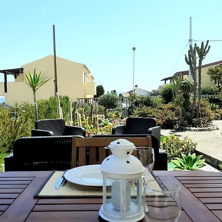 Bouganville Holiday home Valledoria (Sardinia)