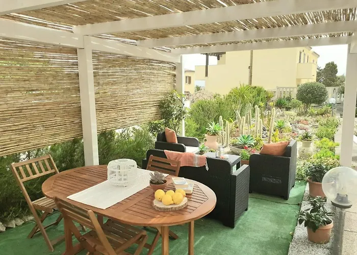 Bouganville Vakantiehuis Valledoria (Sardinia)